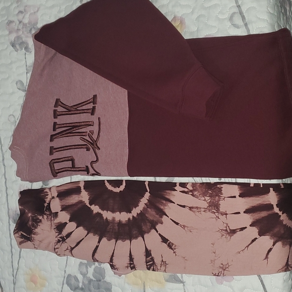 PINK Victoria's Secret Pants - PINK Victoria's secret seamless outfit with matching sweater, size XS/S